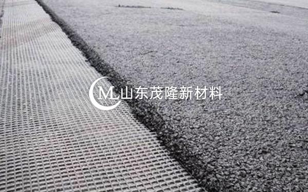 《京德高速11標(biāo)》土工格柵施工